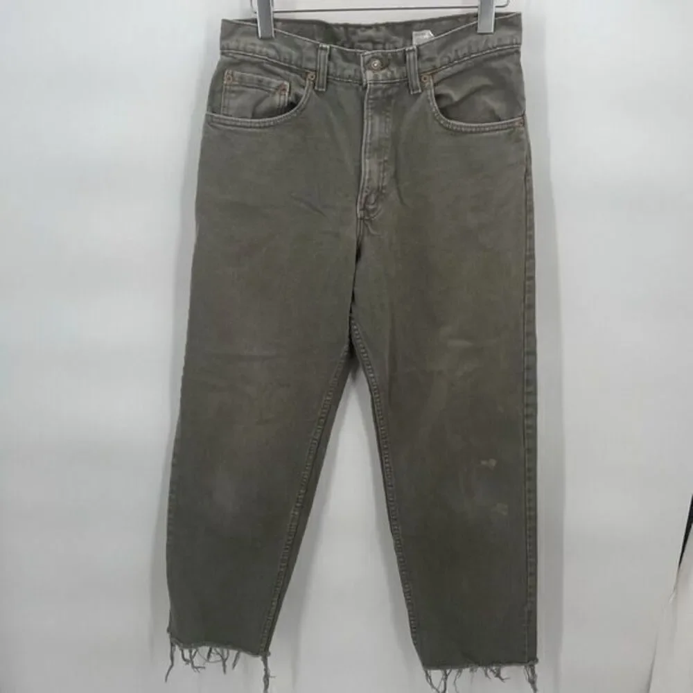 Vintage‎ Levi's 550 Relaxed Fit Olive Green Jeans Size 31W/32L Cropped USA